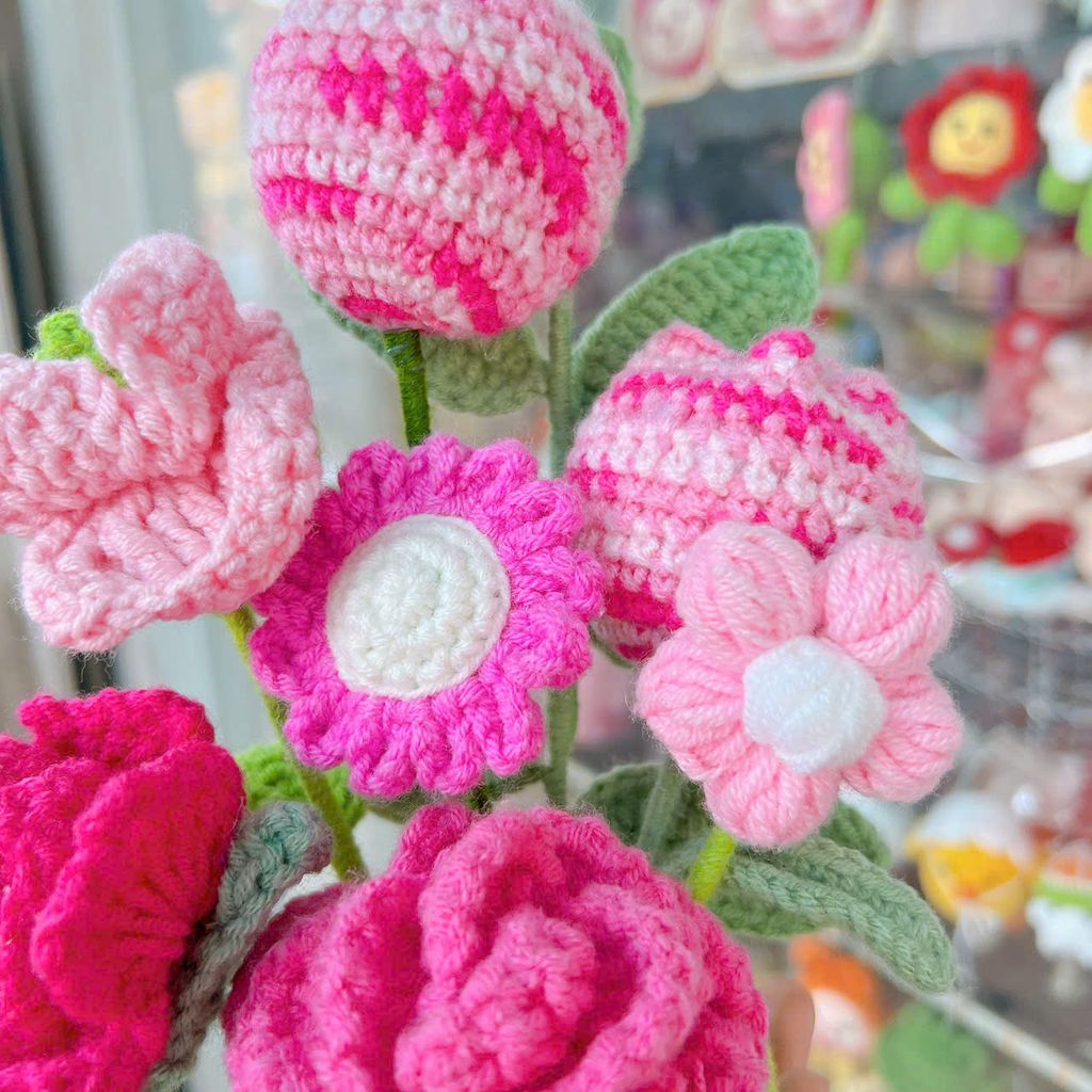 Chậu Hoa Tone Hồng Xinh Xắn