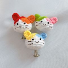 Lúc Lắc Con Mèo 2 Màu