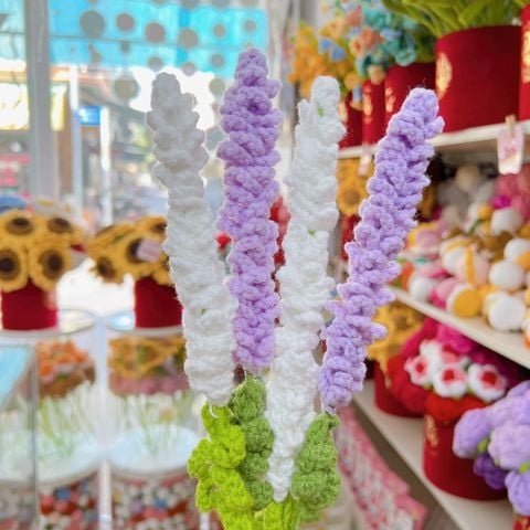 Cành Hoa Lavender
