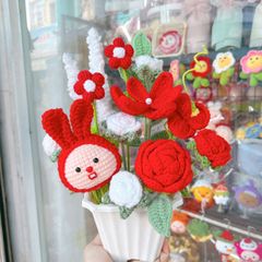 Chậu Hoa Thỏ Đỏ Xinh Xắn