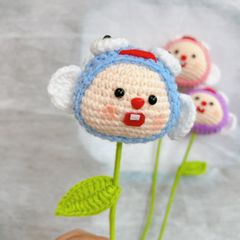 Cành Gấu Mắt To