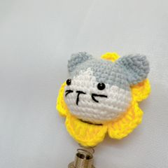 Lúc Lắc Con Chuột Viền Hoa