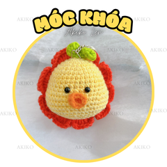 Móc Khóa Con Vịt Viền Hoa