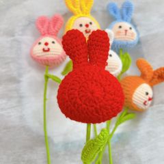 Cành Bé Thỏ Nhiều Màu