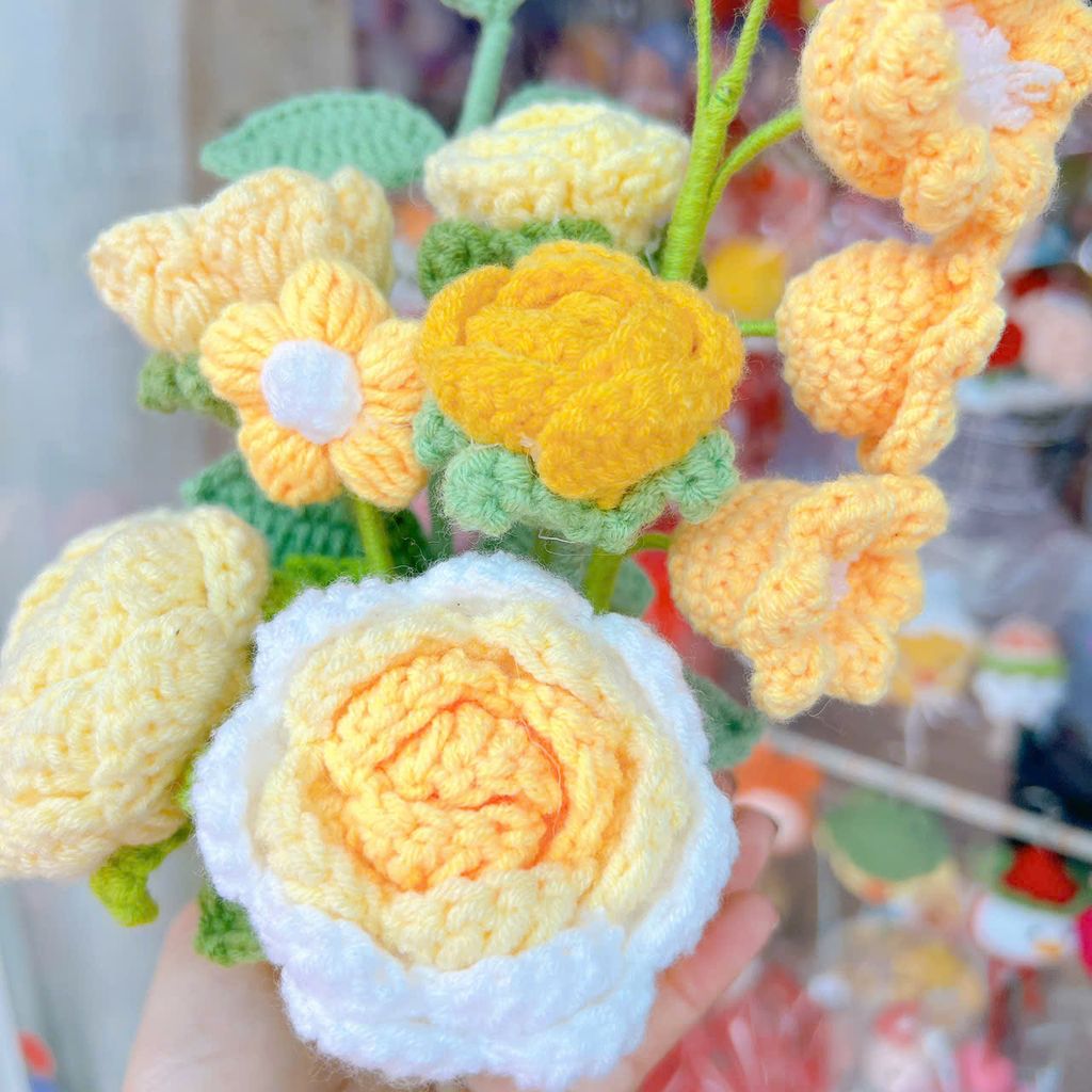 Chậu Hoa Vàng Hoa Chuông