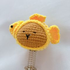 Lúc Lắc Capybara Cá Vàng