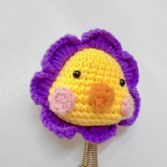 Lúc Lắc Con Vịt Viền Hoa