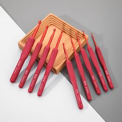 Phụ Kiện - Kim Móc Len Bằng Nhôm Màu Đỏ