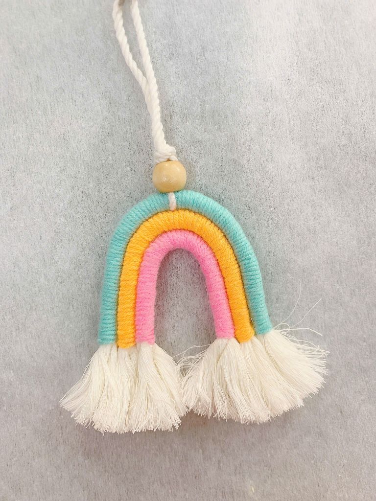 Macrame Móc Khóa Cầu Vòng 3 Màu