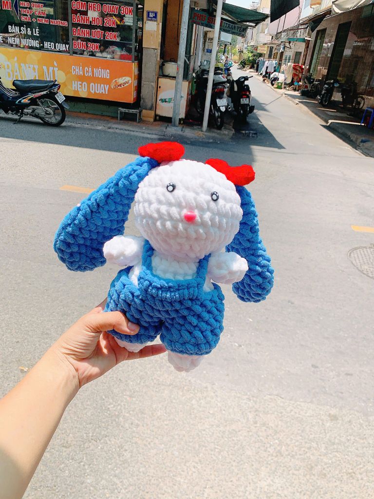 Thú Bông Thỏ Tai Dài (18cm x 25cm)