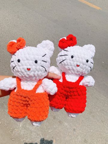 Thú Bông Hello Kitty (18cm x 27cm)