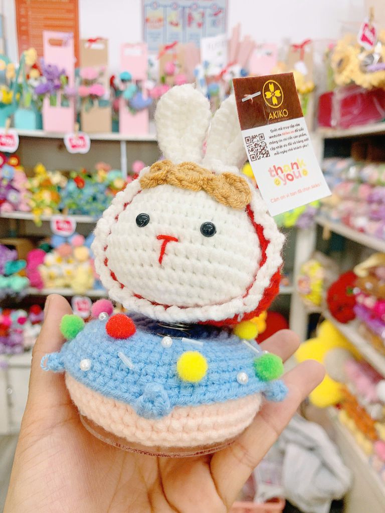 Đế Donut Lúc Lắc Thỏ Đỏ