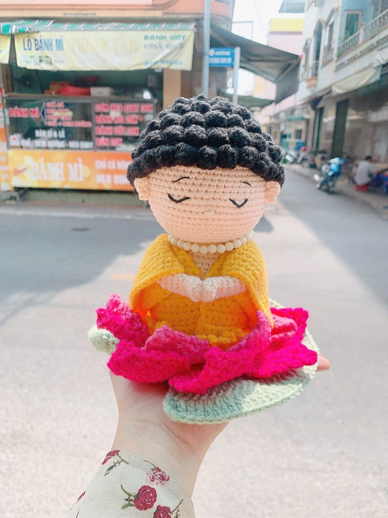 Tượng Phật Ngồi Thiền Hoa Sen