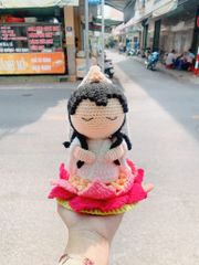 Tượng Quan Âm Bồ Tát Ngồi Thiền Hoa Sen