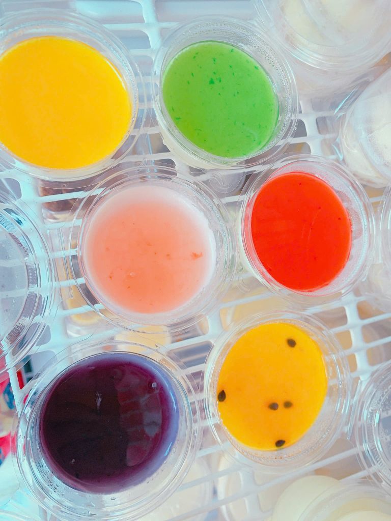 Food & Drinks Panna Cotta Dâu