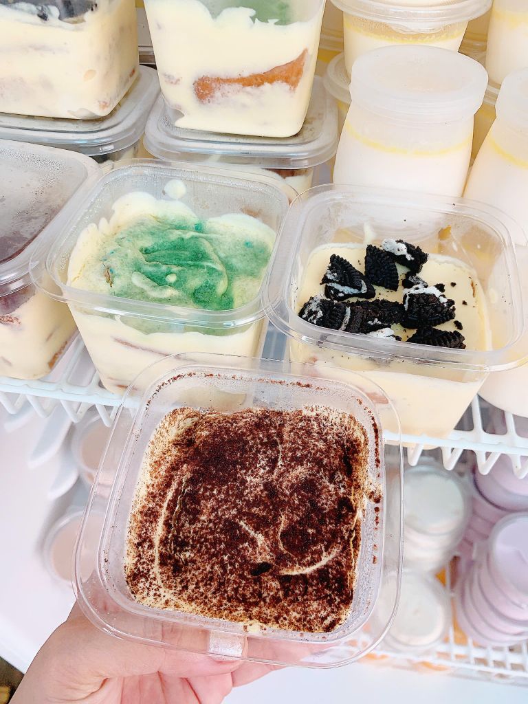 Food & Drinks Tiramisu Truyền Thống