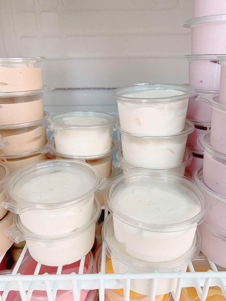 Food & Drinks Bánh Que Chấm Kem Caramel