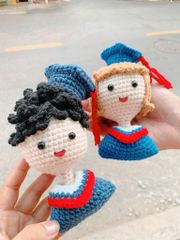 Móc Khóa Búp Bê Tốt Nghiệp Mẫu 01