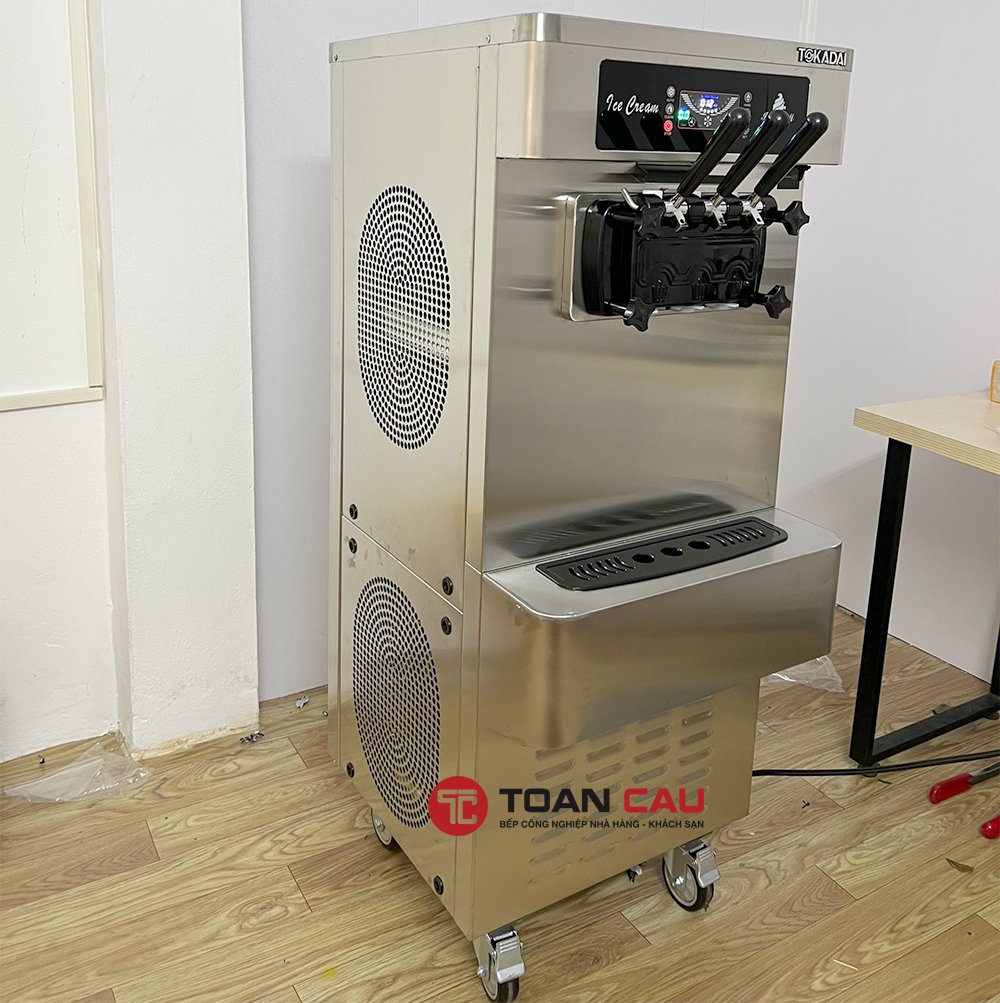 Máy làm kem tươi cao cấp Tokadai