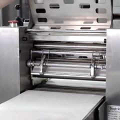 Máy cán bột 2 chiều để bàn MT400