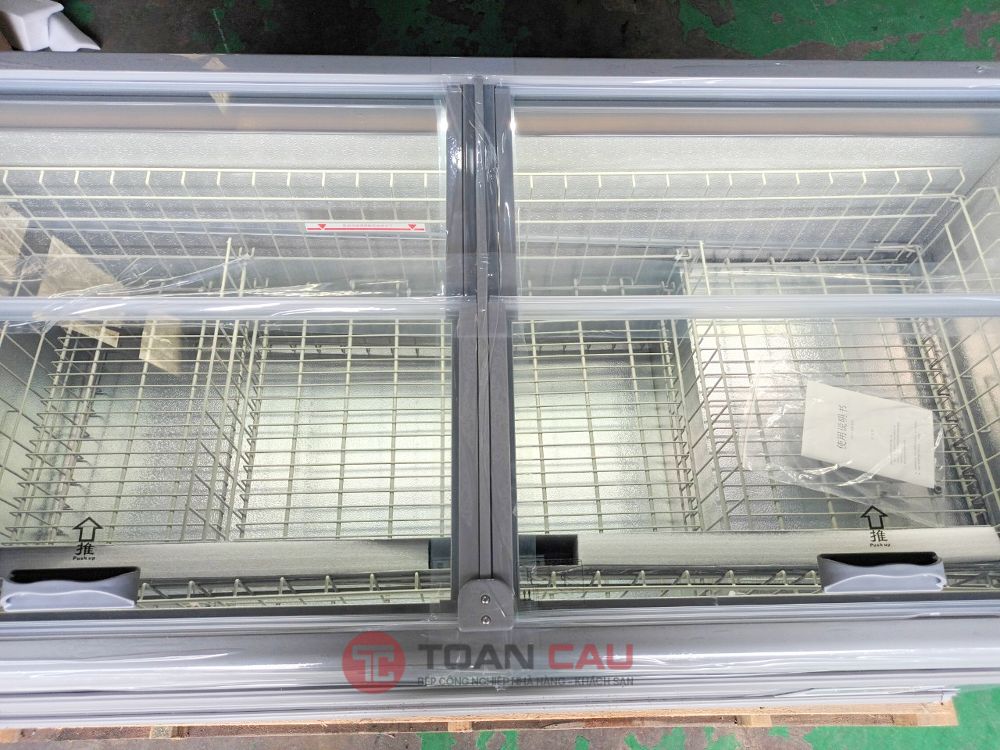 Tủ đông đảo siêu thị SNQ-1800RS (Xả đá tự động)