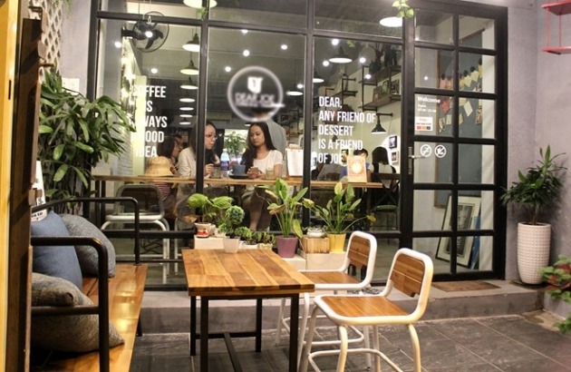 bí quyết trang trí cửa hàng cafe cuốn hút