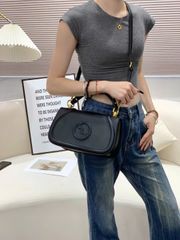 Túi Xách Nữ Da Màu Đen Logo GC KT 26x9x16cm