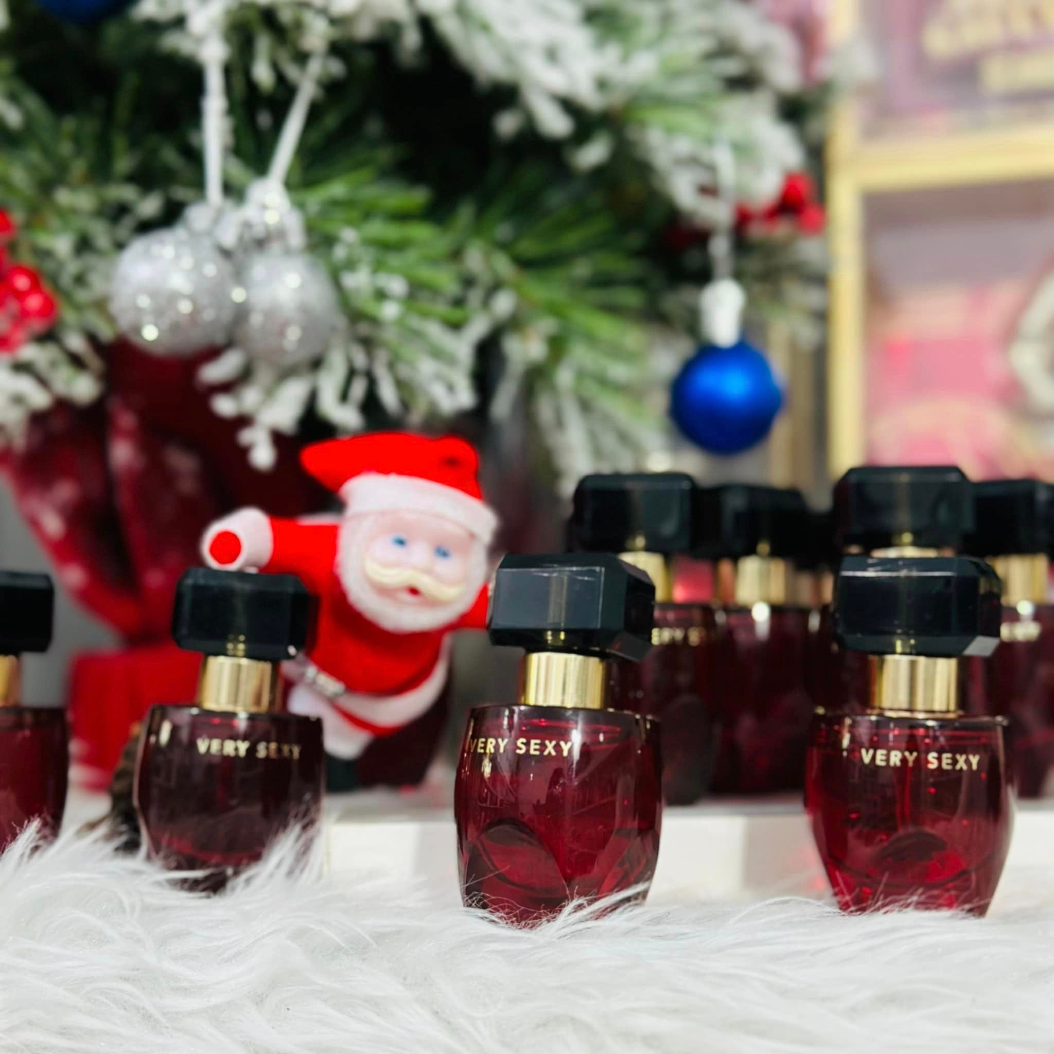  Victoria's Secret Very Sexy EDP Mini 7.5 ML (UNBOX) 