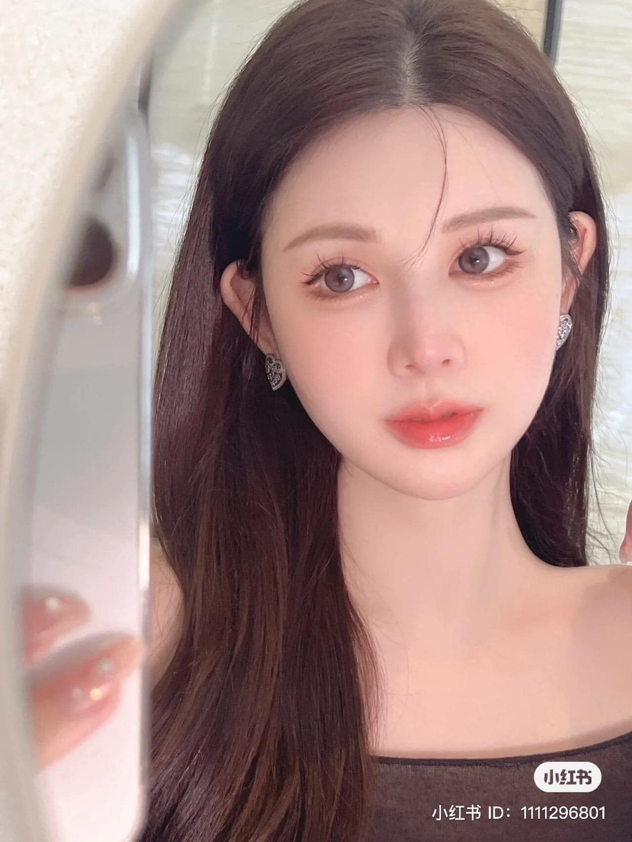  Son Dưỡng Hermès Hermesistible Infused Lip Care Oils 02 Corail Bigarade - Cam San Hô 