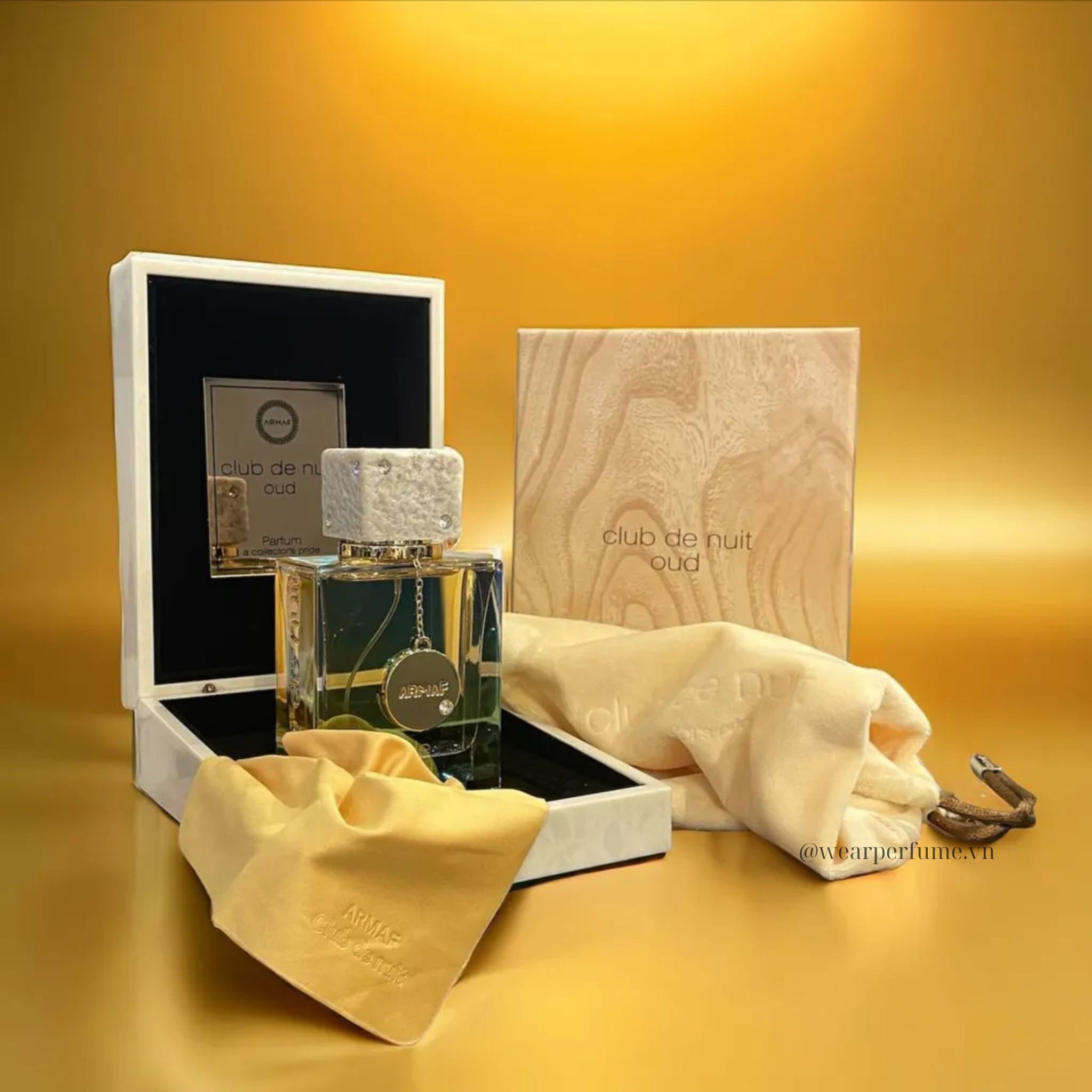  Armaf Club de Nuit Oud EDP 