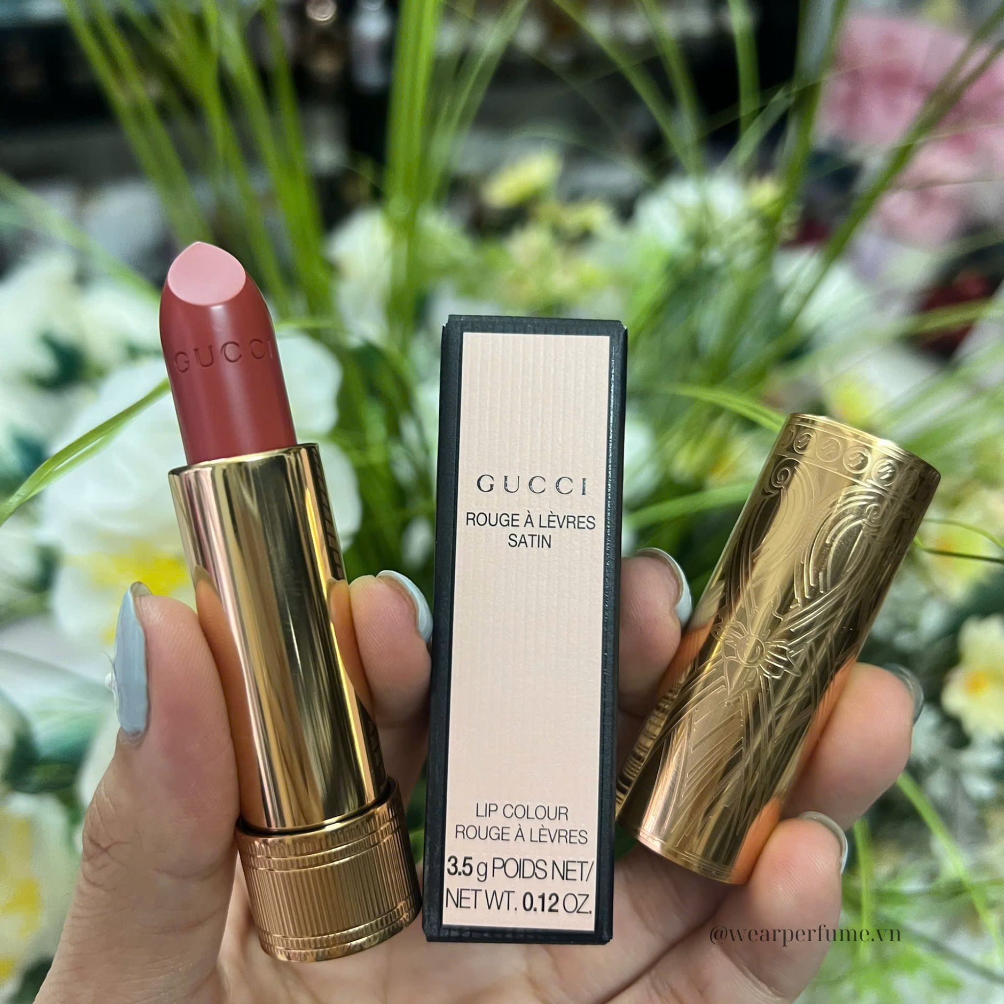  Son Gucci 208 They Met In Argentina, Rouge À Lèvres Satin Lipstick - Màu Hồng Cam 