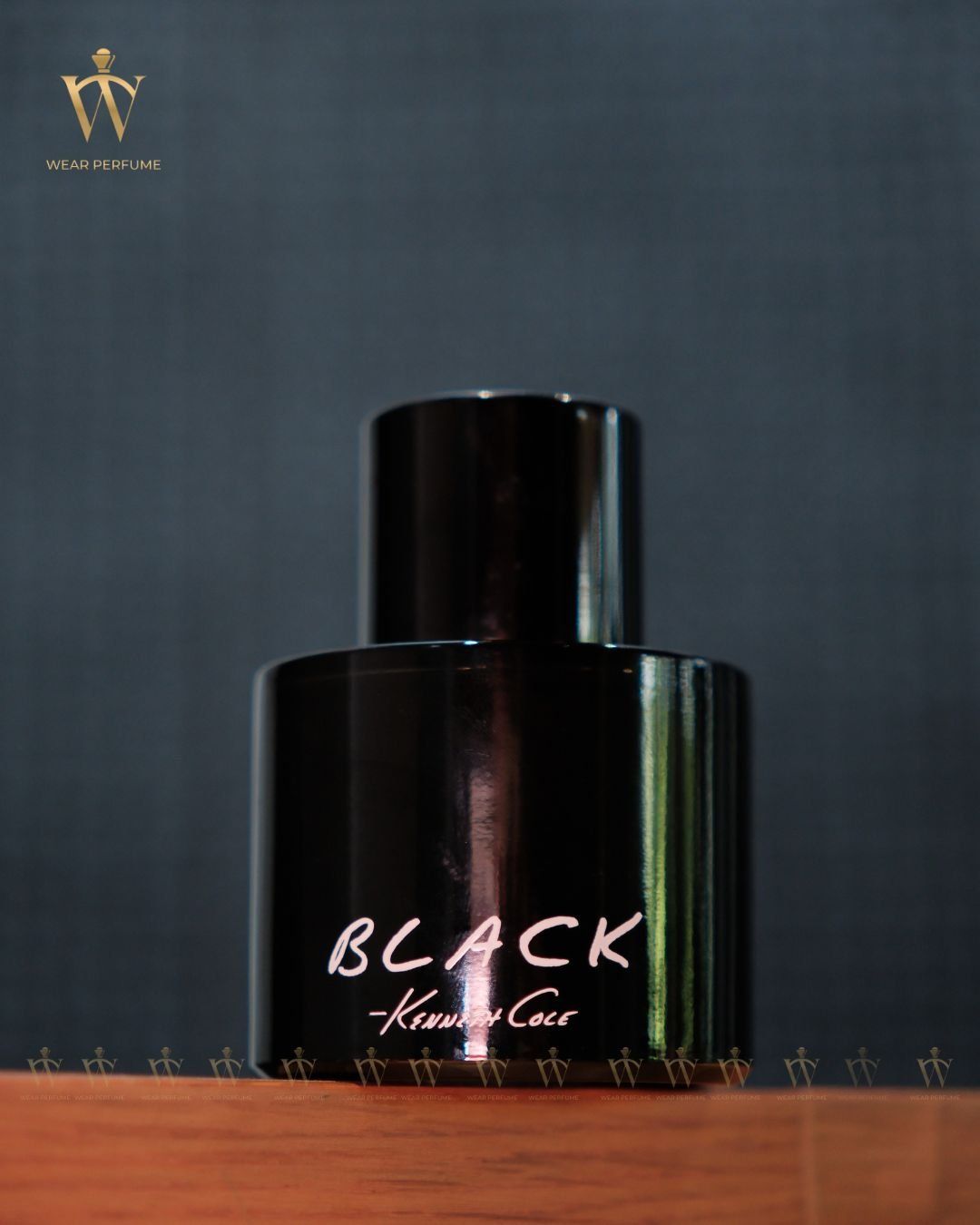  Kenneth Cole Black 