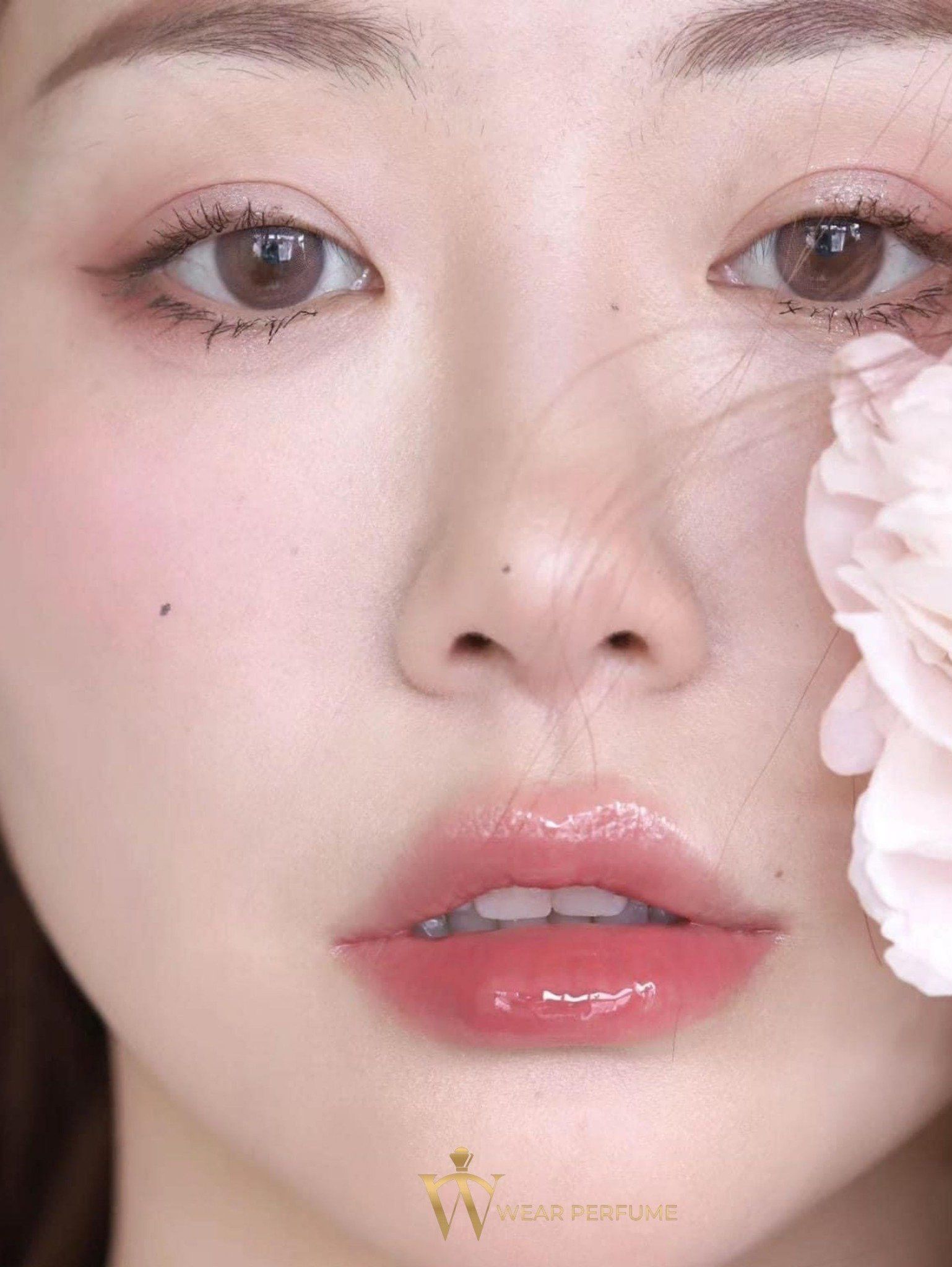  Son Kem Tom Ford Gloss Luxe Lip Gloss 22 Sunrise Pink - Màu Hồng Đất Baby 