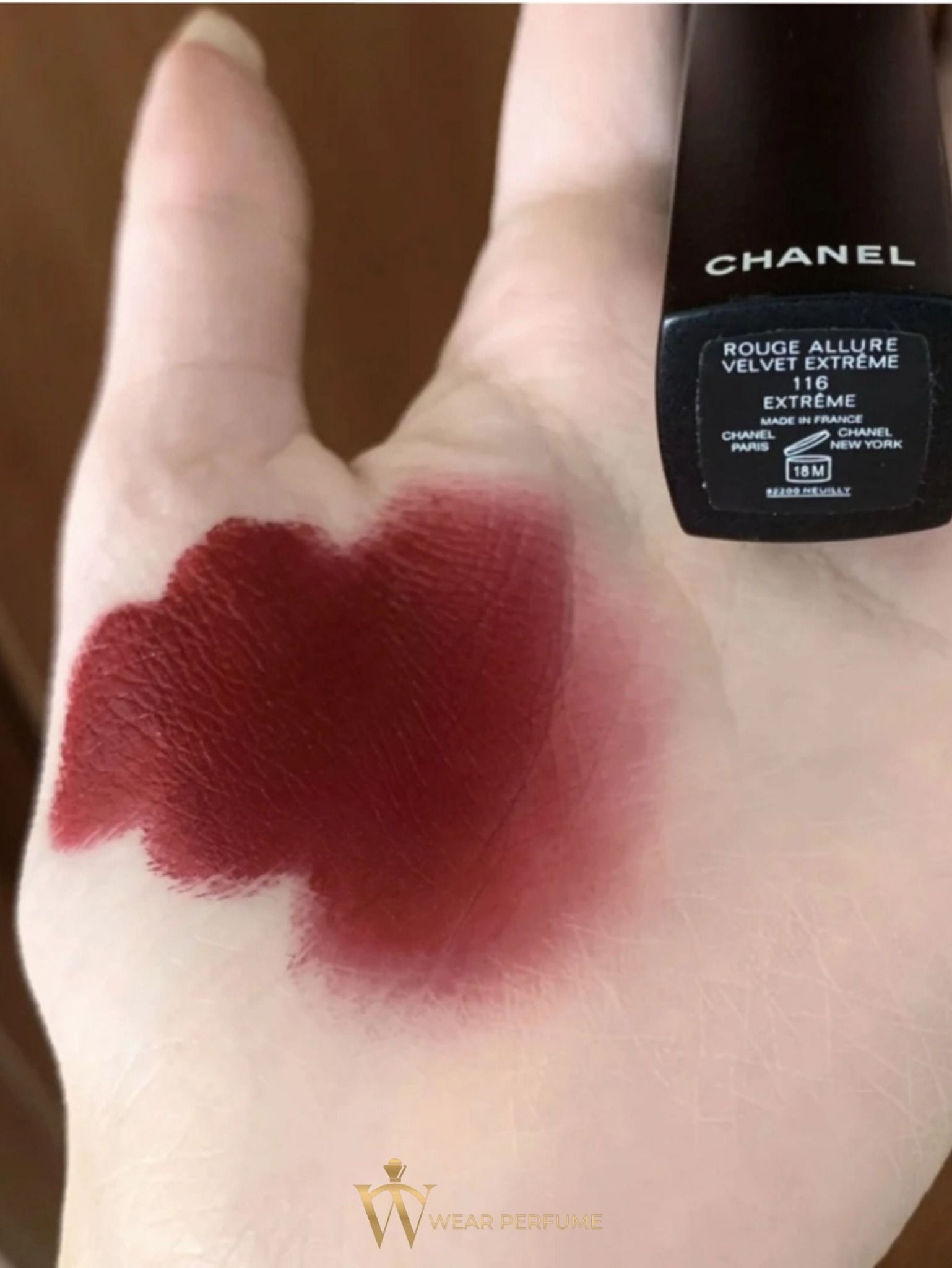  Son Chanel Rouge Allure Velvet Extreme 116 Extreme - Màu Đỏ Rượu Vang 