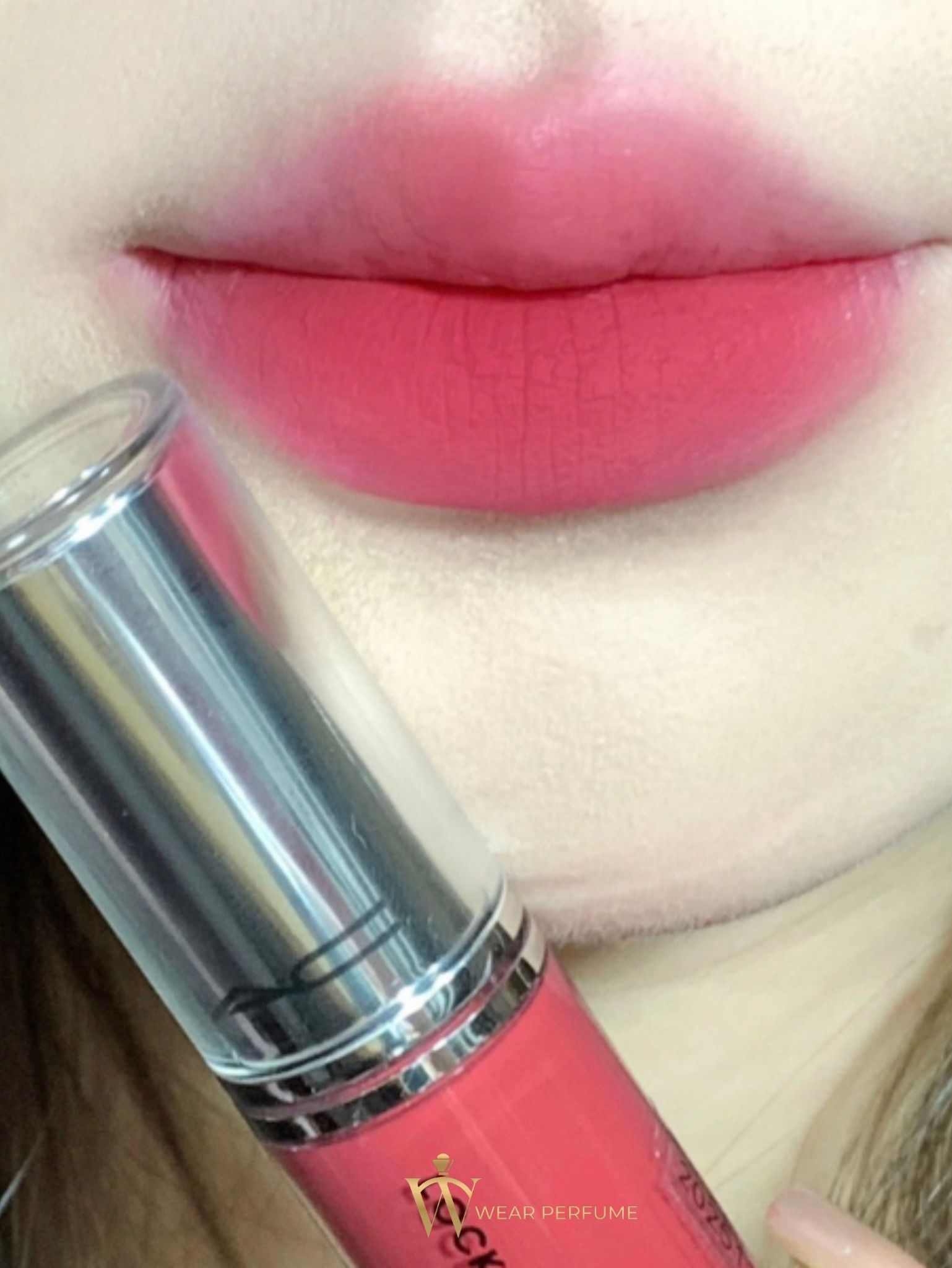 Son MAC 72 Most Curious Locked Kiss Ink 24h Lipcolour - Màu Hồng Tươi 