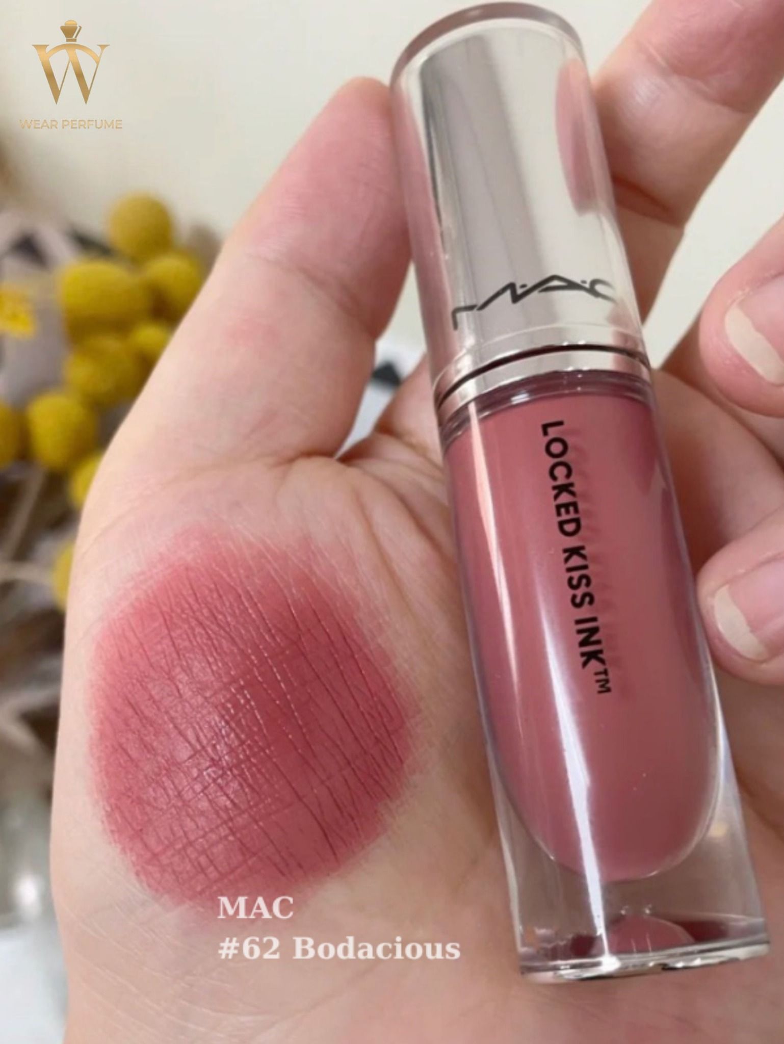  Son MAC 62 Bodacious Locked Kiss Ink 24HR Lipcolour – Màu Hồng Khô 