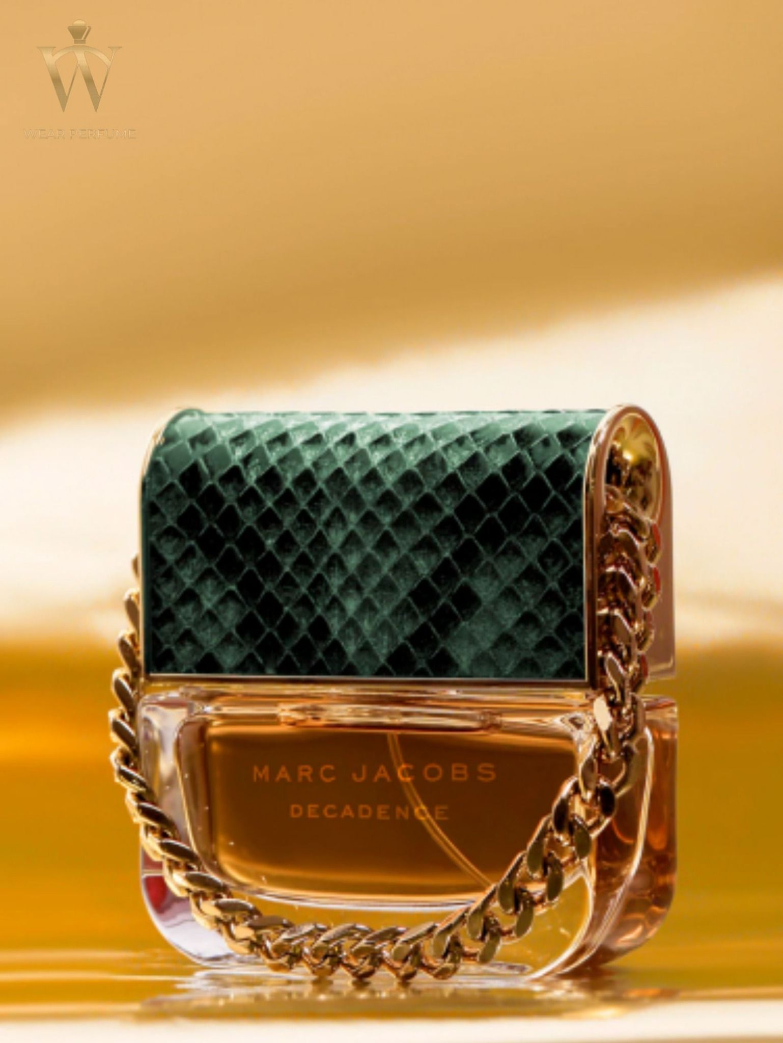  Marc Jacobs Decadence 