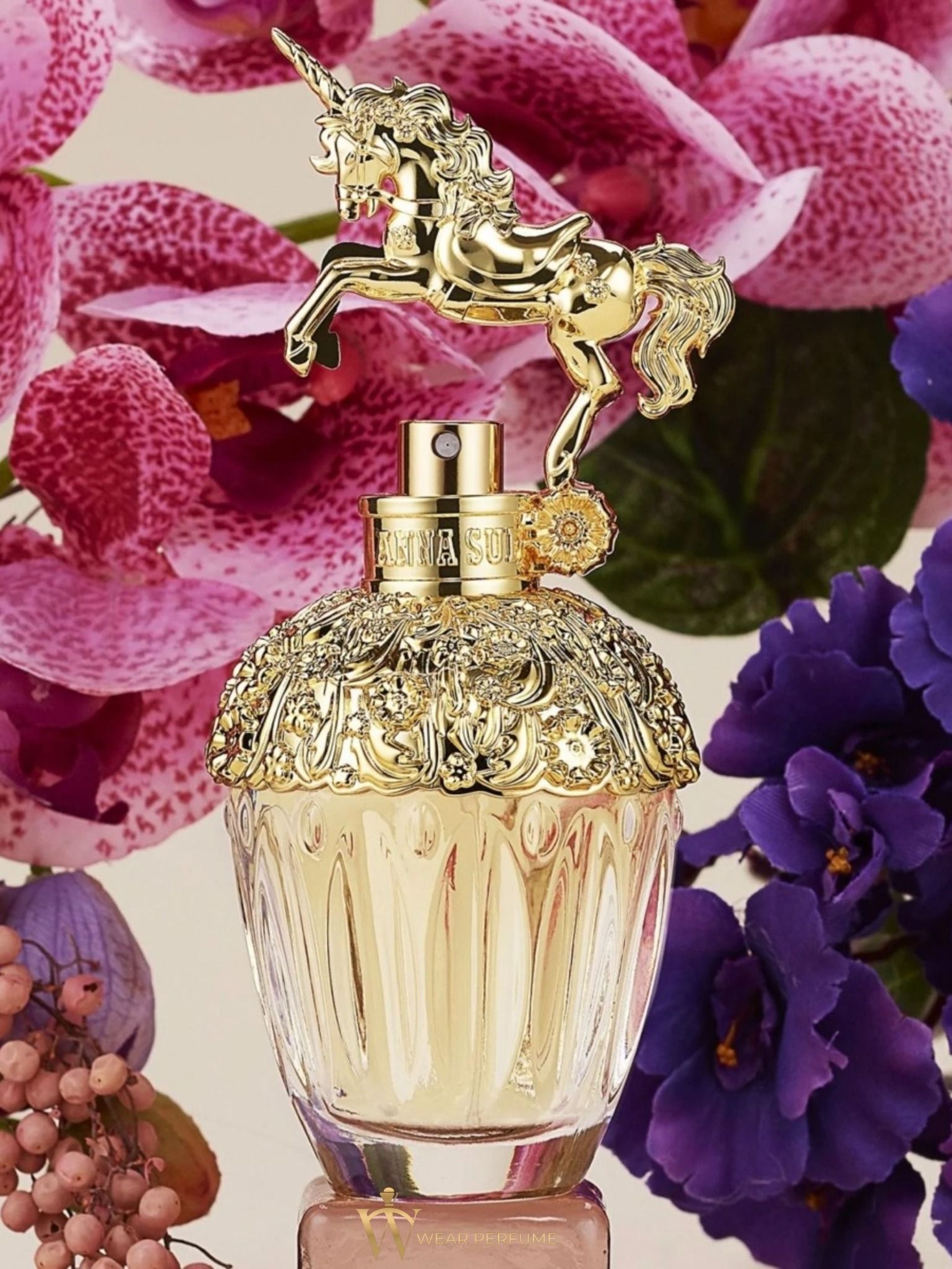  Anna Sui Fantasia 