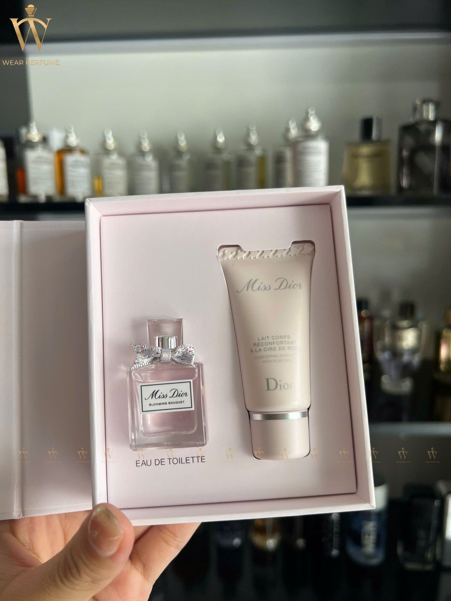  Set Nước Hoa Và Lotion Milk Miss Dior Blooming Bouquet ( 5ML + 20ML) 
