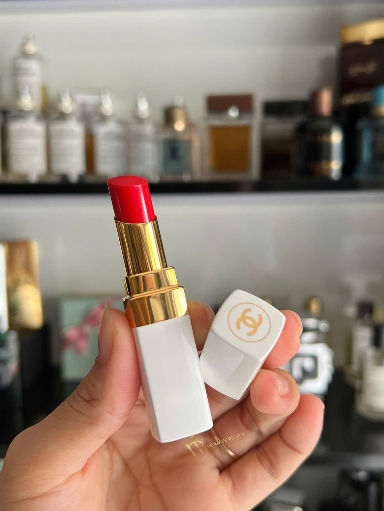  Son Chanel Rouge Coco Baume 920 In Love – Màu Đỏ San Hô 