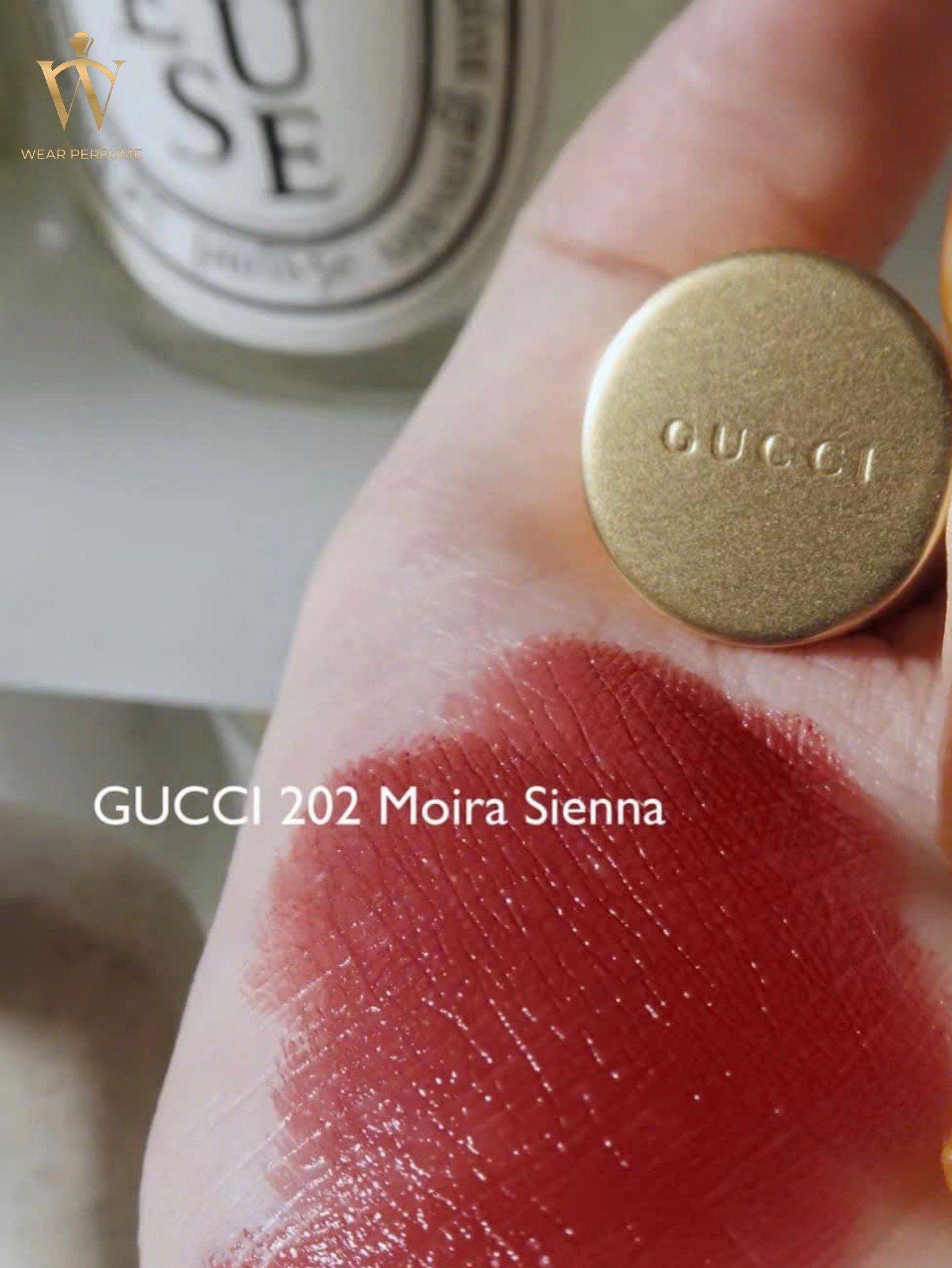  Son Gucci 202 Moira Sienna - Màu Đỏ Mâm Xôi 