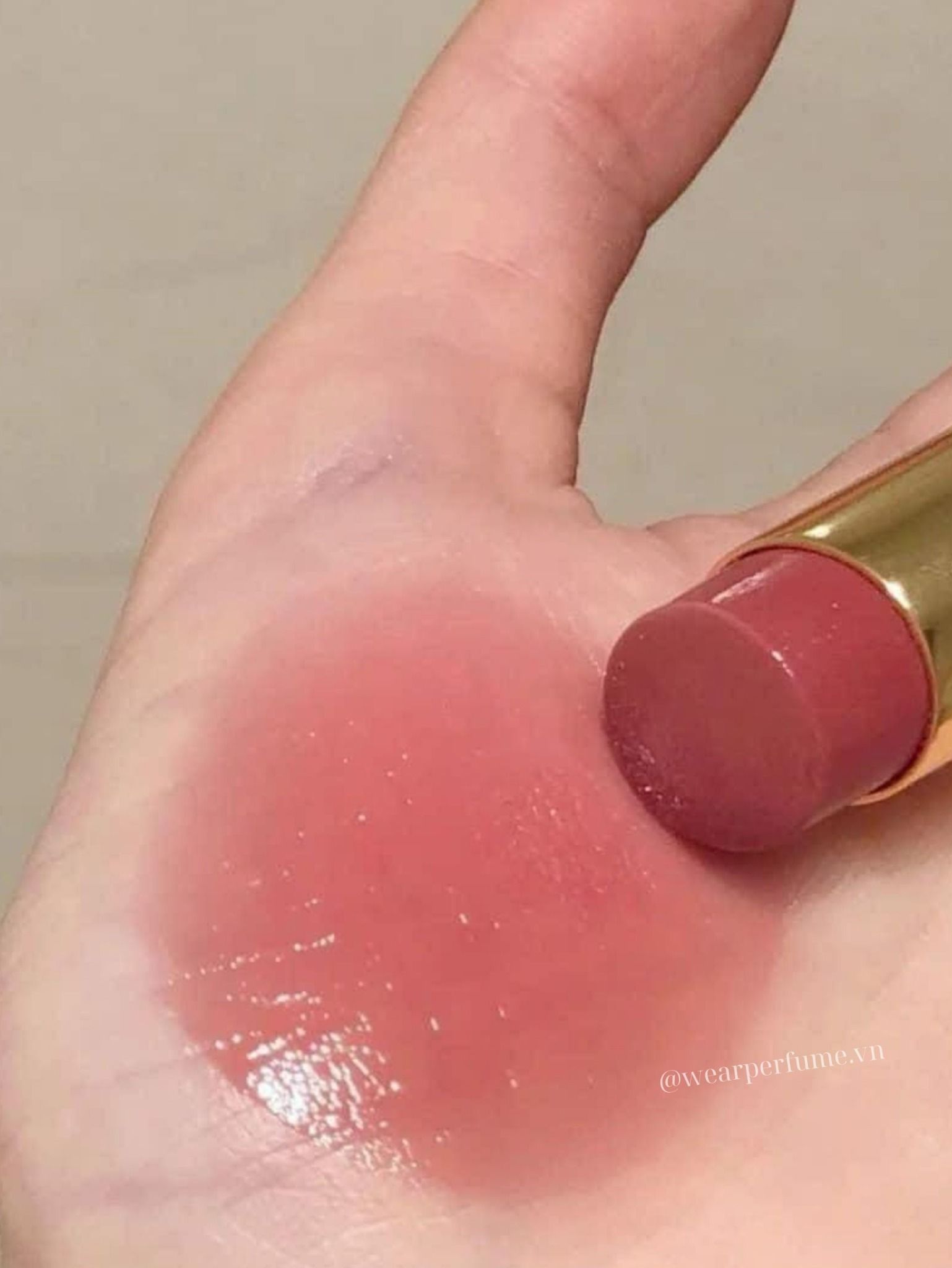  Son Dưỡng Yves Saint Laurent YSL Rouge Volupte Shine 153 Rose Dentelle- Màu Hồng Đất 