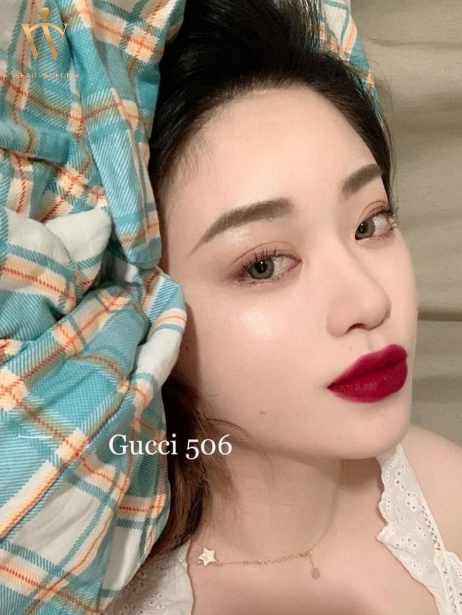  Son Gucci Rouge À Lèvres Voile Mat 506 Louisa Red – Màu Đỏ Cherry 