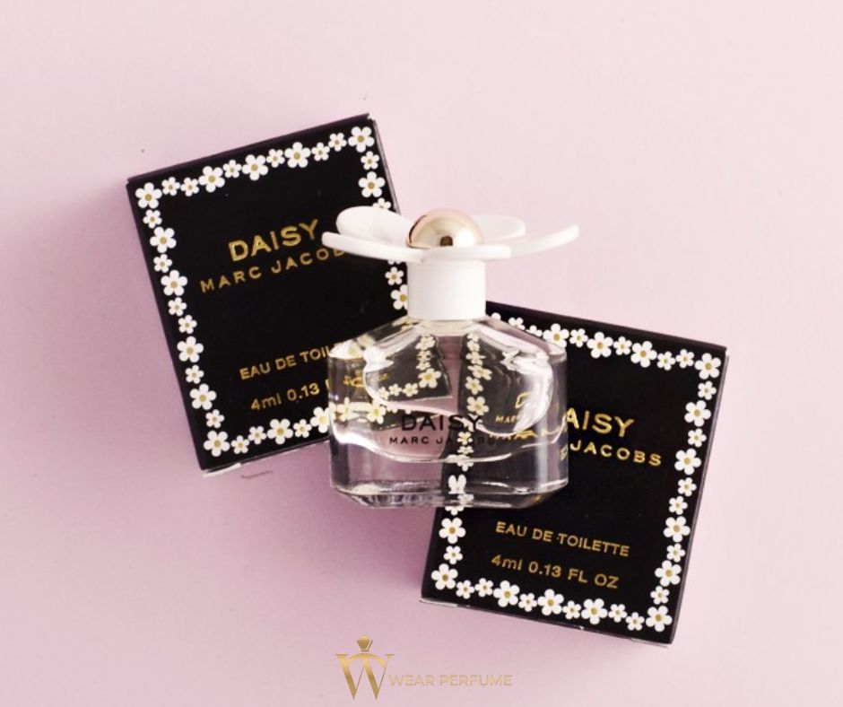  Marc Jacobs Daisy EDT Mini 4ML 
