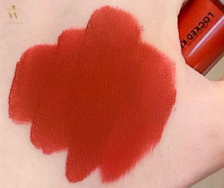  Son MAC 99 Extra Chili Locked Kiss Ink 24HR - Màu Đỏ Gạch 