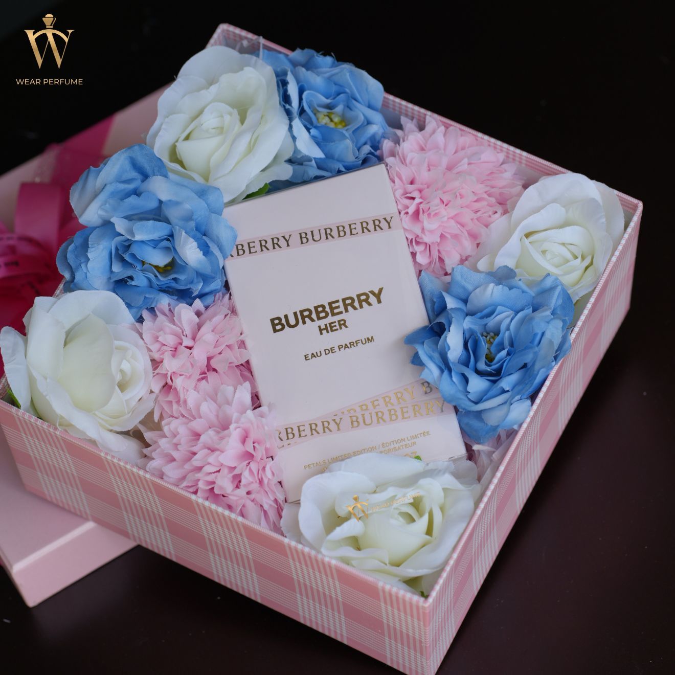  Burberry Her EDP Petals Limited Edition 