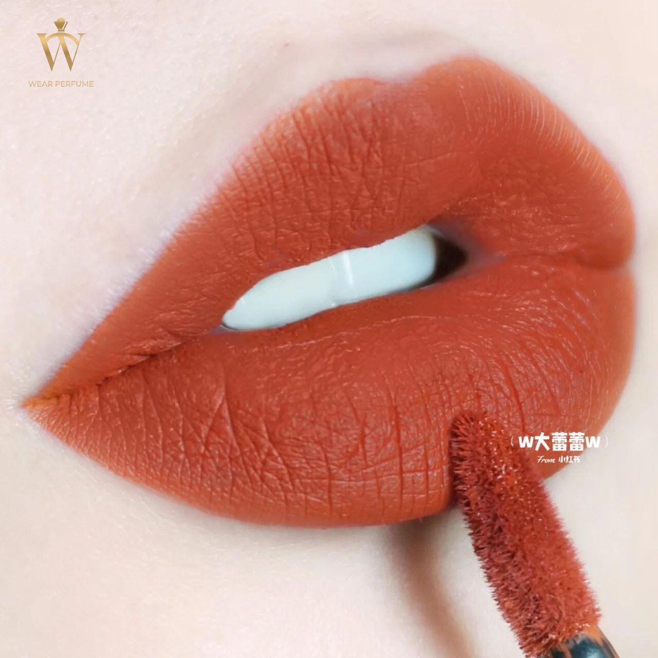  Son MAC 92 Brazen Locked Kiss Ink 24HR - Màu Đỏ Cam Gạch 