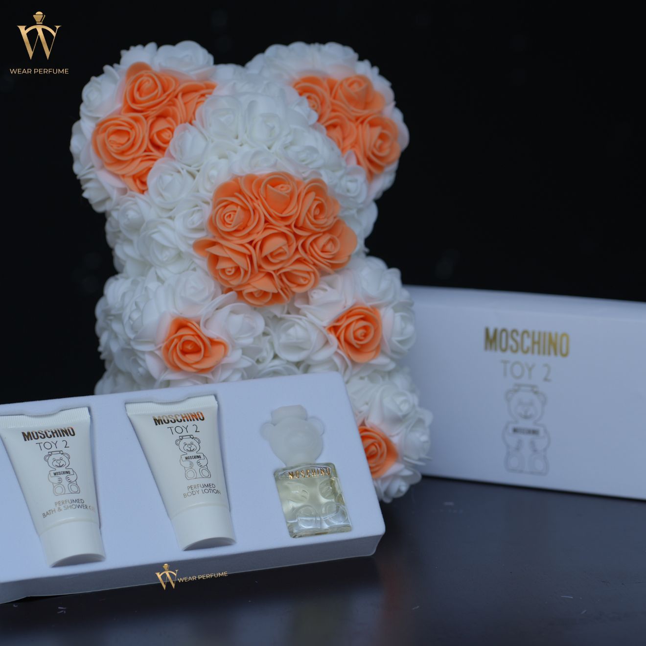  Set Nước Hoa Nữ Moschino Toy 2 Gấu Trắng Mini ( Nước hoa 5ml + Dưỡng Thể 25ml + Sữa Tắm 25ml) 