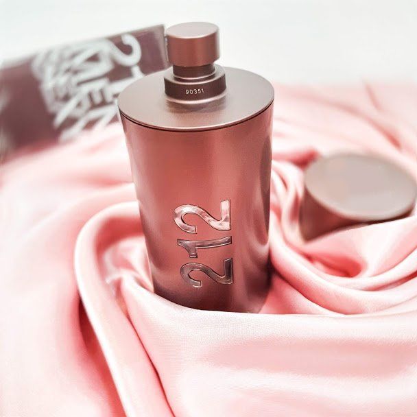  Carolina Herrera 212 Sexy Men EDT 