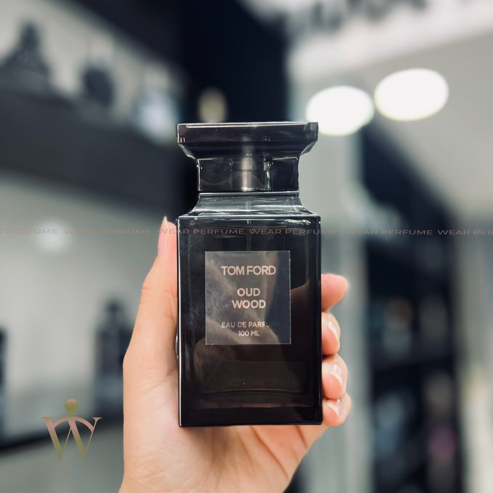  Tom Ford Oud Wood 